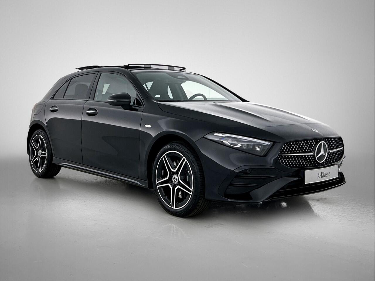Mercedes-Benz A-KLASSE 250 e Business Solution AMG | Nightpakket | Parkeerpakket met achteruitrijcamera | KEYLESS GO | Sfeerverlichting | MULTIBEAM LED | Stoelverwarming voor | Spiegelpakket |