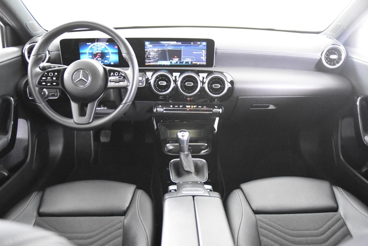 Mercedes-Benz A-KLASSE 180 *1ste Eigenaar*Navigatie*PDC*