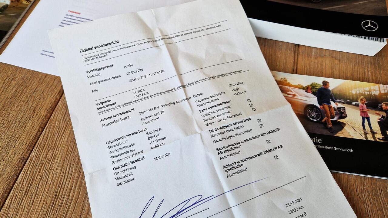 Mercedes-Benz A-KLASSE 200 Premium Plus AMG-Line