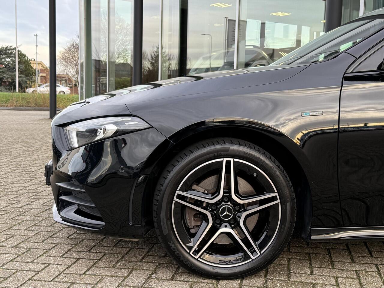 Mercedes-Benz A-KLASSE Hatchback 250 e Line AMG