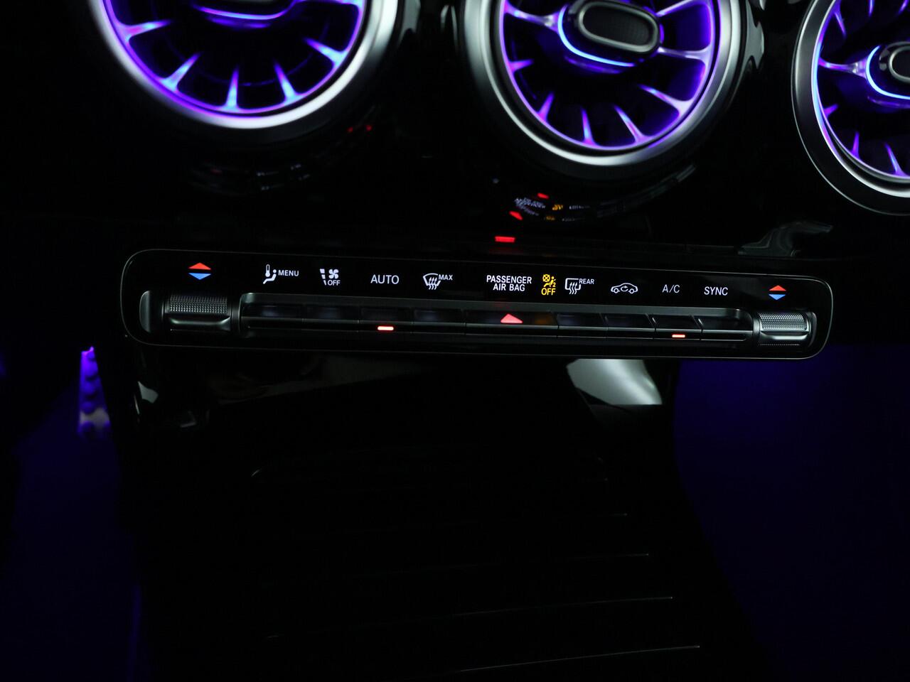 Mercedes-Benz A-KLASSE 180 AMG Line Plus | Panoramadak | 360° camera | Elektrische Stoelen | Sfeerverlichting | Apple Carplay | Inclusief 24 maanden MB Certified garantie voor Europa.