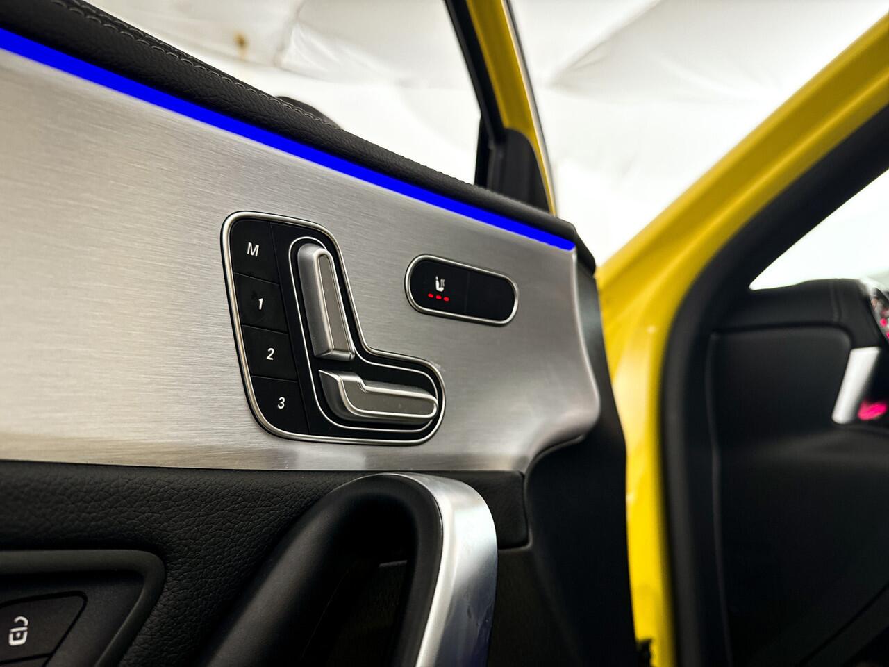 Mercedes-Benz A-KLASSE 220 Launch Edition Premium Plus | Panoramadak | Parkeercamera | Navigatie