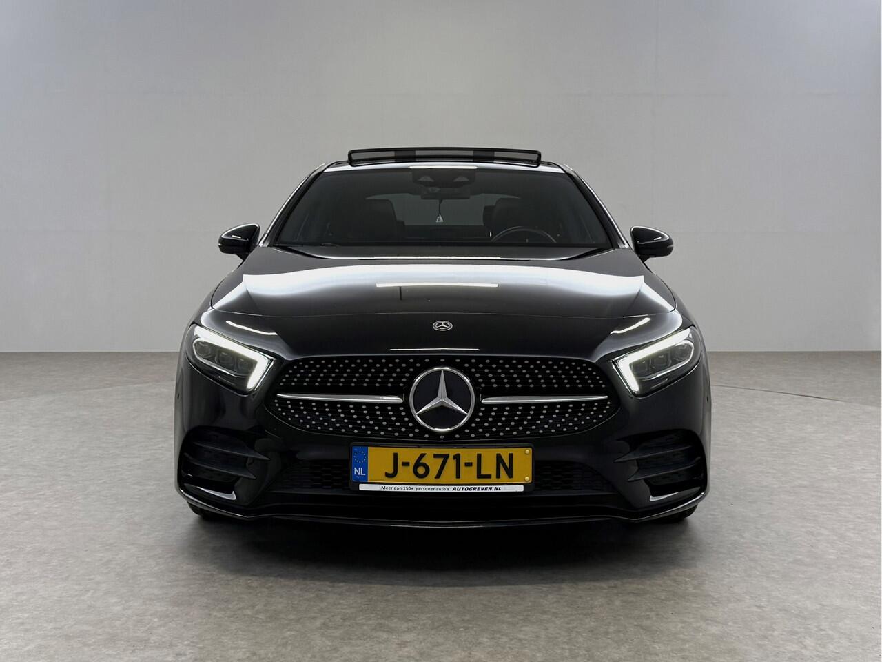 Mercedes-Benz A-KLASSE 200 AMG | Pano | Memory | Sfeer | Virtual | Burmester | Camera | NAP