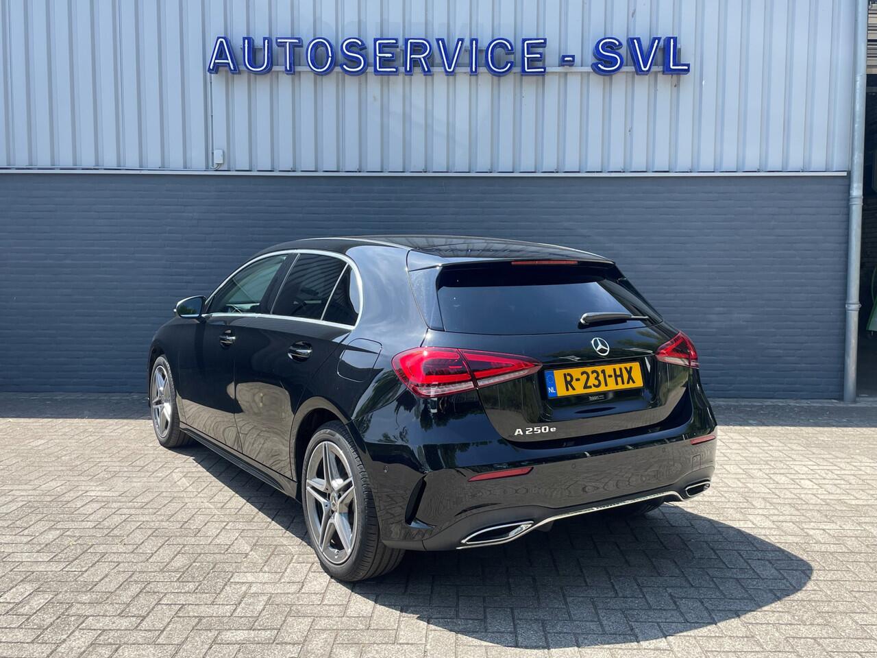 Mercedes-Benz A-KLASSE 250 e AMG-style - Trekhaak - Camera - Apple car play etc etc!