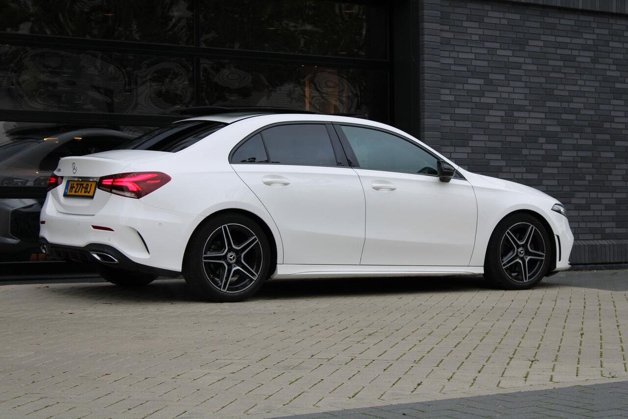 Mercedes-Benz A-KLASSE 180 Business Solution AMG | NAP | PANO/SCHUIFDAK | AMG-LINE | ALARM KLASSE 3 | CAMERA |