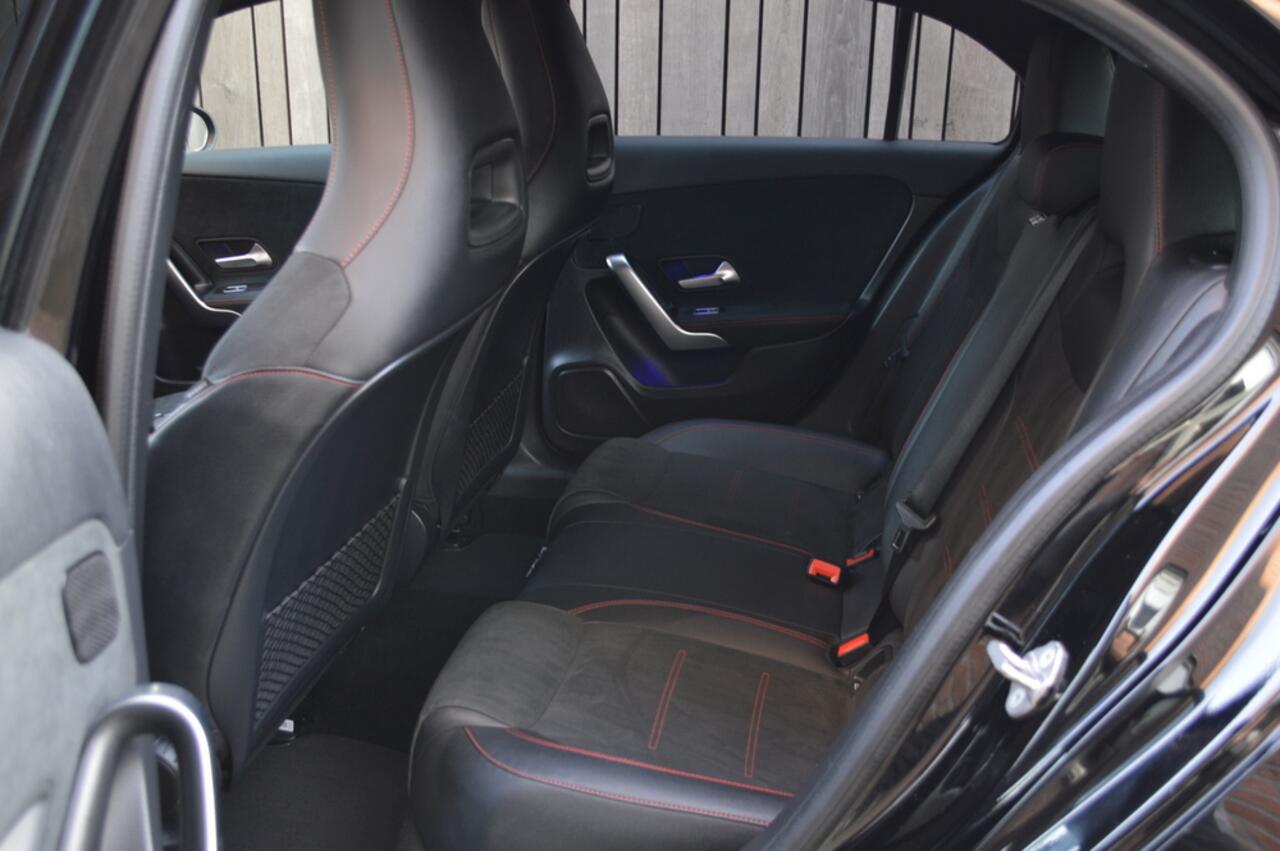 Mercedes-Benz A-KLASSE 250 e AMG Led Panorama Widescreen Sfeer Distronic Camera Trekh. Augmented Pdc