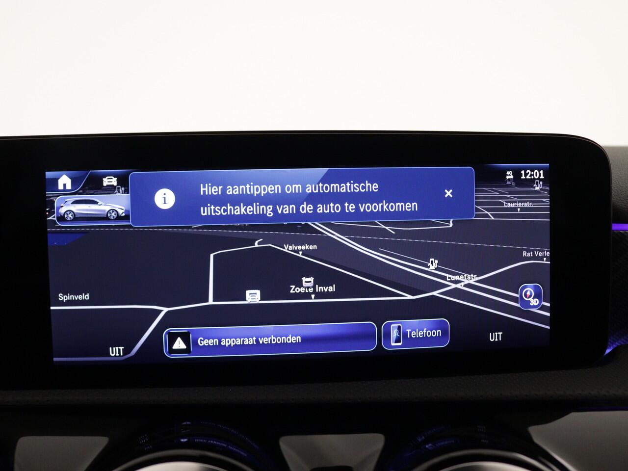 Mercedes-Benz A-KLASSE 250 e Plug-In Hybride | Trekhaak | Draadloos oplaadsysteem voor mobiele eindapparaten | Dodehoekassistent | Donkergetint glas achter | Parkeerpakket met achteruitrijcamera | Sfeerverlichting |