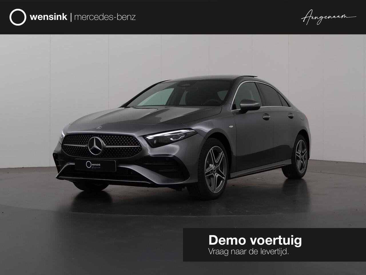 Mercedes-Benz A-KLASSE 250 e Limousine Business Solution AMG | Panoramadak | Stoelverwarming | Sfeerverlichiting | Achteruitrijcamera | Widescreen |