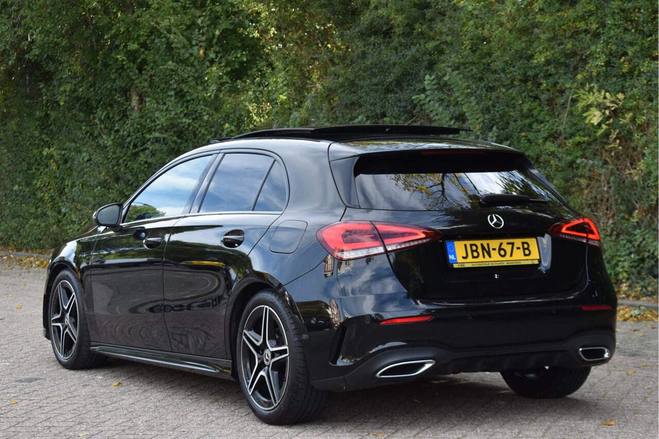 Mercedes-Benz A-KLASSE 200 Business Solution AMG Night 163pk | Pano.dak | Camera | Sfeerverlichting | Virtual cockpit | Carplay | Stoelverwarming | Dodehoekdetectie