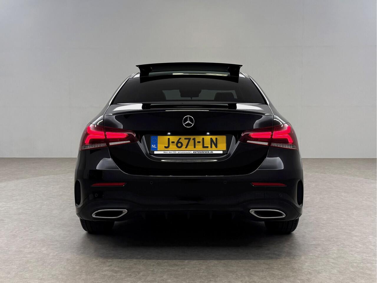 Mercedes-Benz A-KLASSE 200 AMG | Pano | Memory | Sfeer | Virtual | Burmester | Camera | NAP