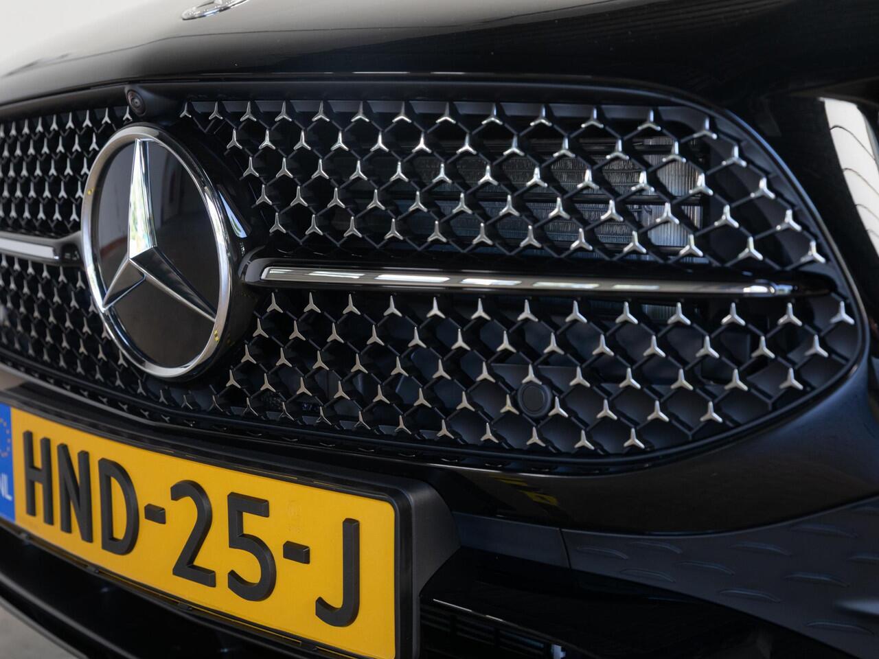 Mercedes-Benz A-KLASSE Hatchback 180 Business Solution AMG