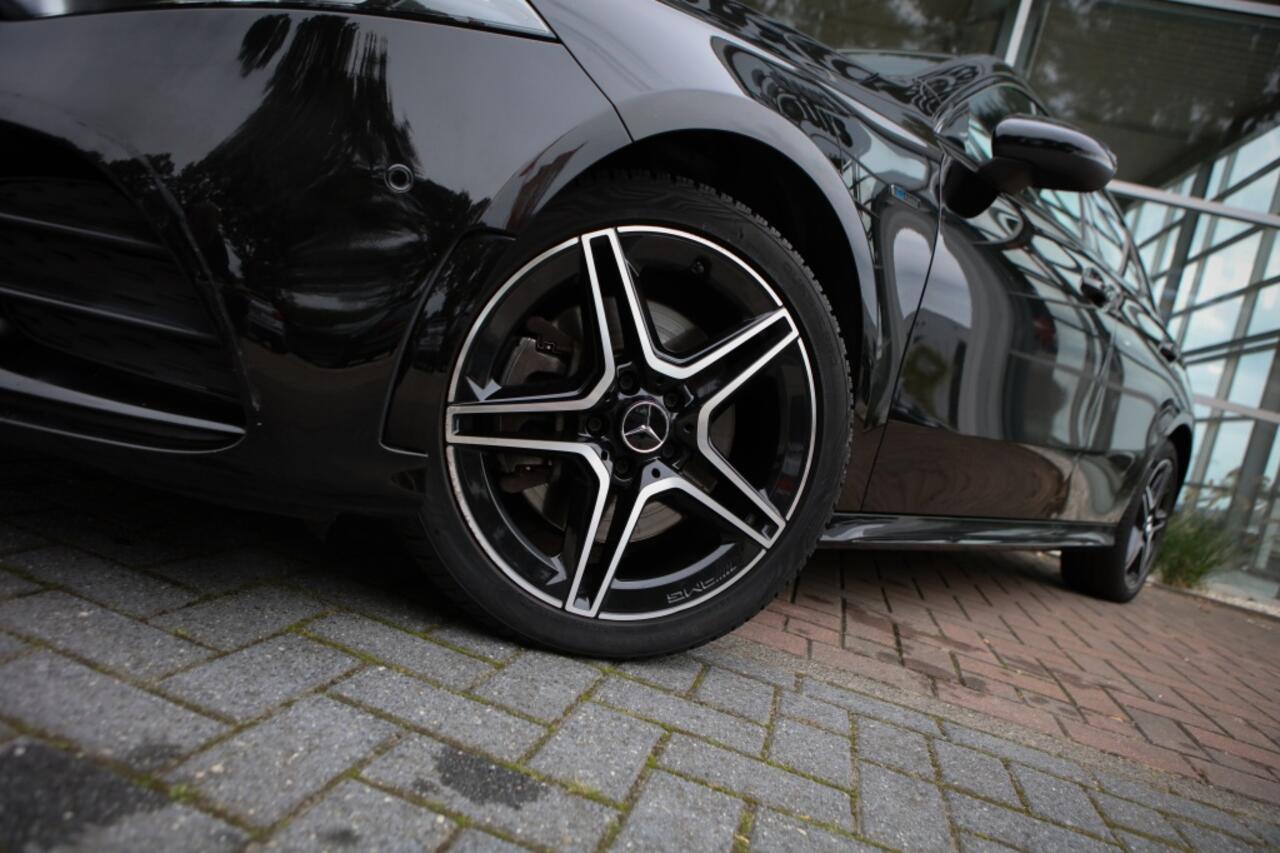 Mercedes-Benz A-KLASSE 250 e Bns Sol. AMG