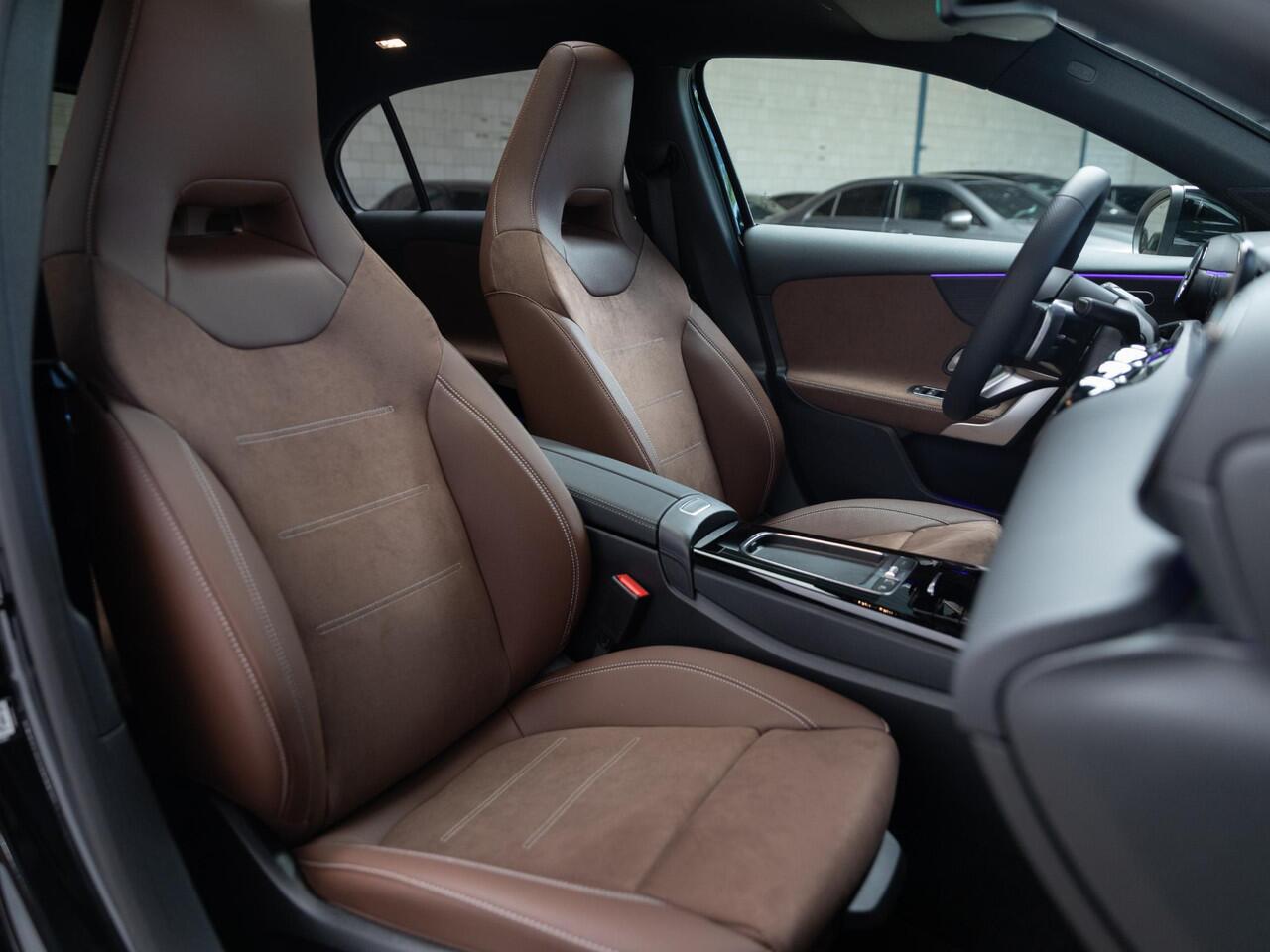 Mercedes-Benz A-KLASSE Hatchback 180 Business Solution AMG