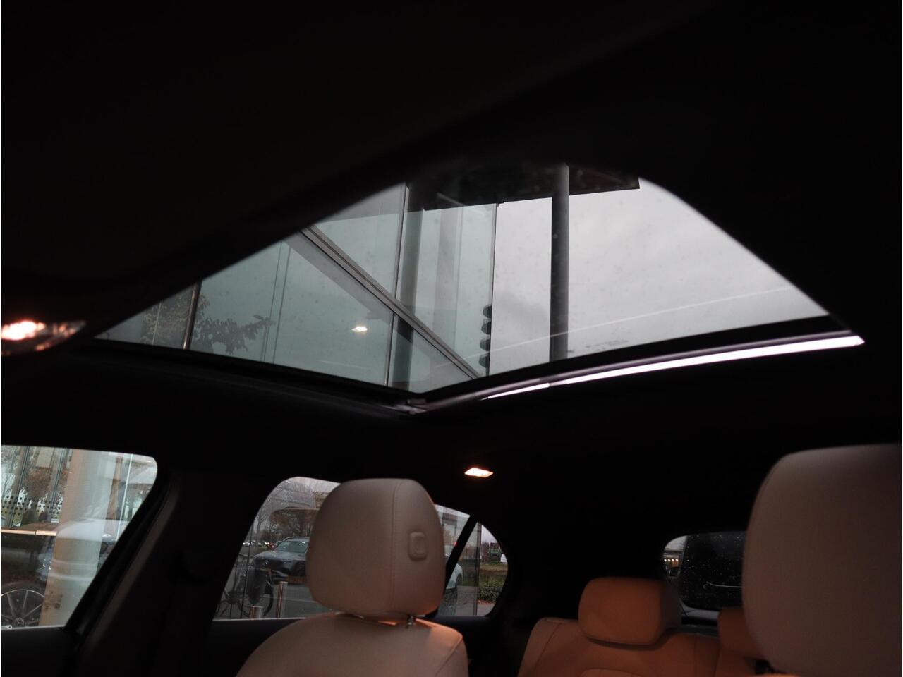 Mercedes-Benz A-KLASSE 180 Star Edition Luxury Line