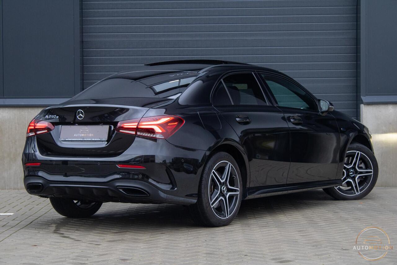 Mercedes-Benz A-KLASSE 250e Business AMG Lim PANO MEMORY CAMERA STOELVERWARMING