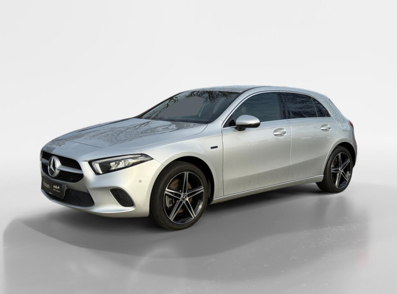 mercedes-benz-a-klasse-250-e-i-led-