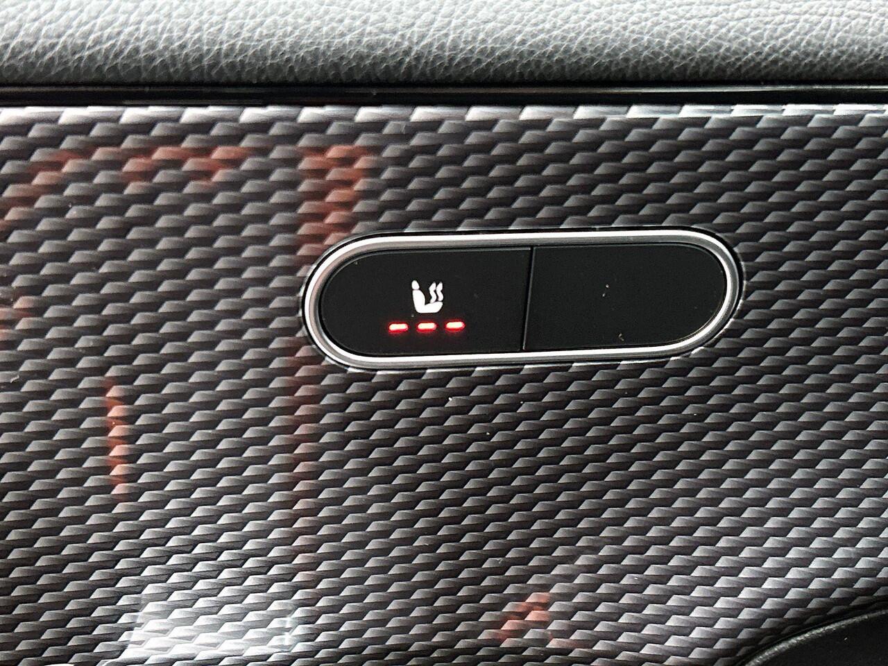 Mercedes-Benz A-KLASSE 200 163pk Automaat Progressive | Navigatie | Cruise Control | Lane Assist | Stoelverwarming | Stoelverwarming | LED | Camera | Parkeer sensoren