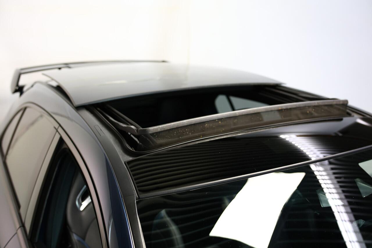 Mercedes-Benz A-KLASSE AMG 35 4MATIC Premium BURMESTER PANO KUIPST ''19