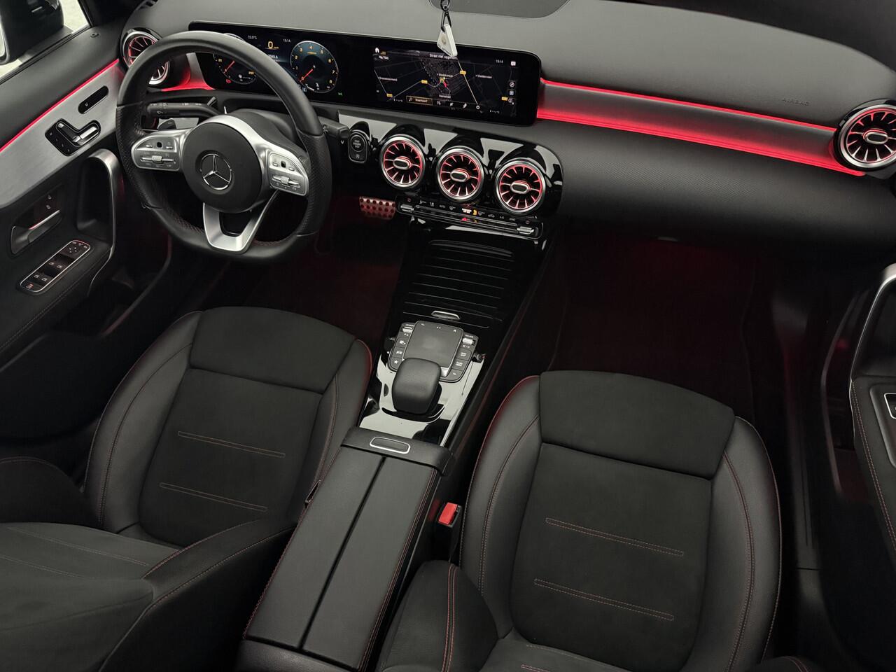 Mercedes-Benz A-KLASSE 200 AMG | Pano | Memory | Sfeer | Virtual | Burmester | Camera | NAP