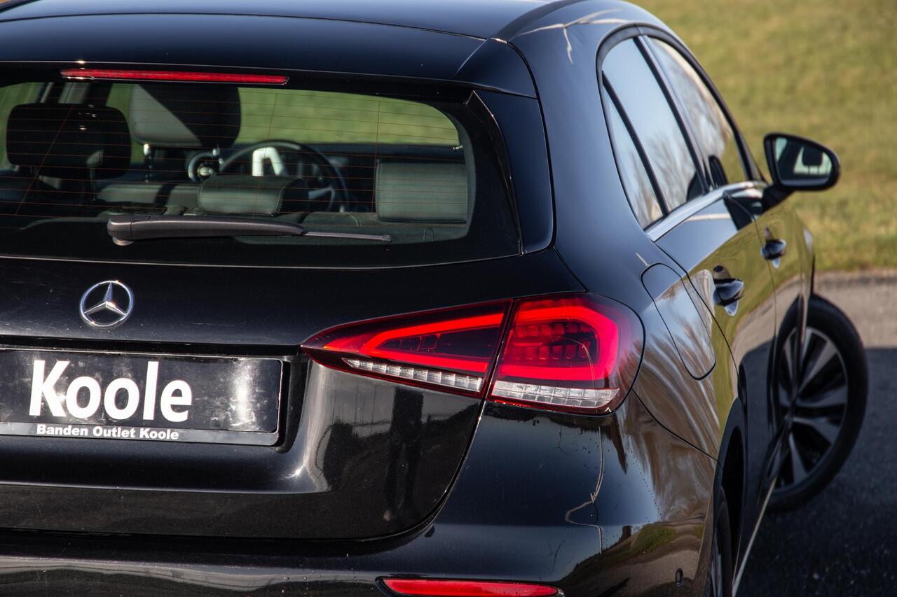 Mercedes-Benz A-KLASSE 250 e Business Line PANORAMA DAK / WIDESCREEN / 360 CAMERA / CARPLAY