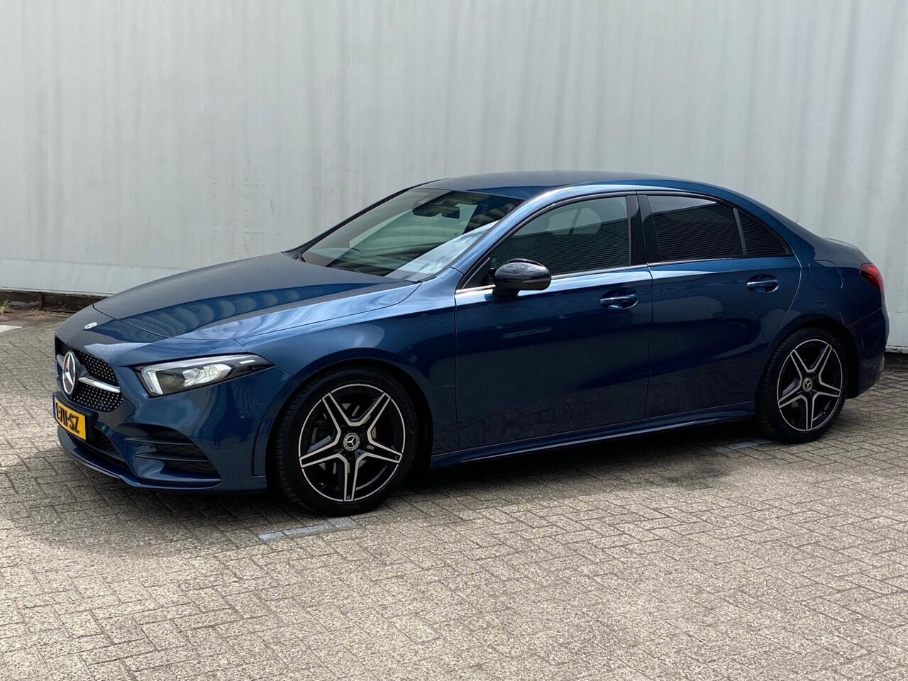 Mercedes-Benz A-KLASSE 180 Business Solution AMG /Night pakket +Sfeerv.