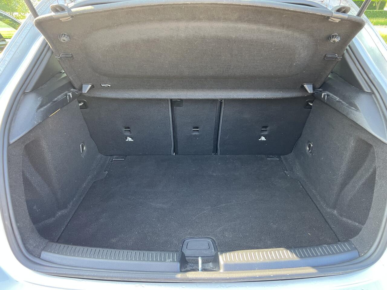 Mercedes-Benz A-KLASSE 180 Advantage