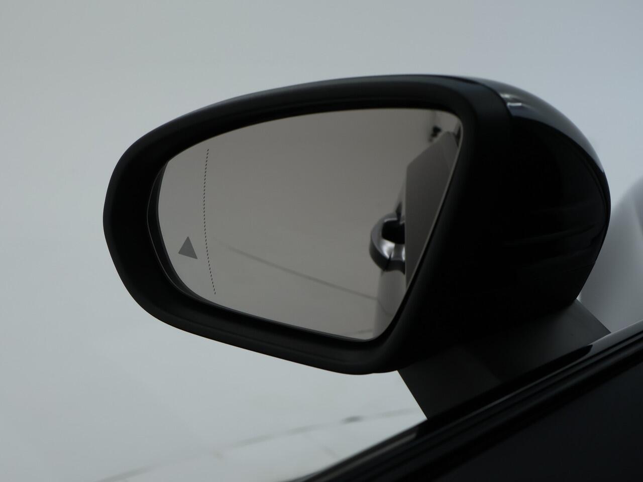 Mercedes-Benz A-KLASSE 250 e Plug-In Hybride | Progressive Line Advanced Plus | Night Pakket | Trekhaak | Dodehoek Assist | 360°-Camera | Panorama Schuif-Kanteldak | Inclusief 24 maanden MB Certified garantie voor Europa.