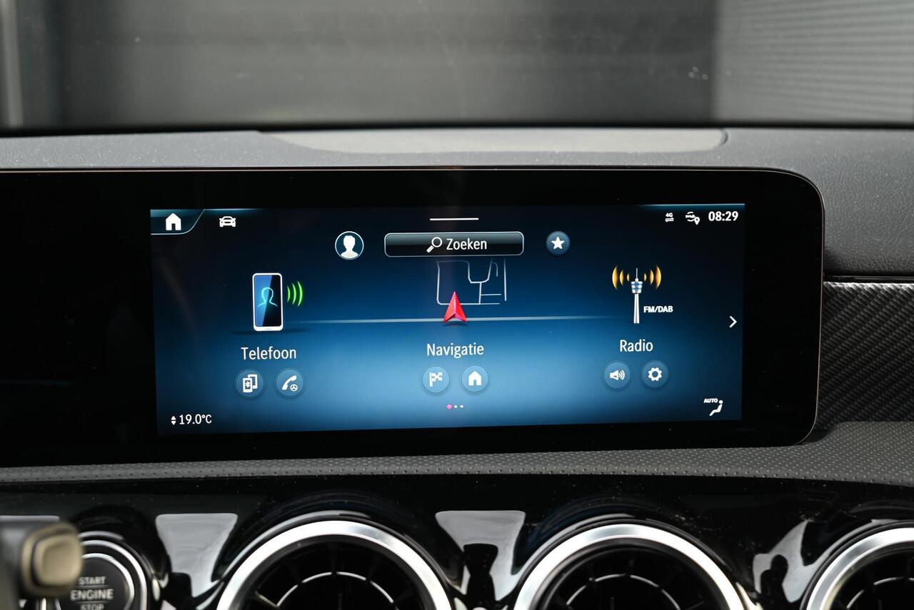 Mercedes-Benz A-KLASSE 250 e | Panoramadak | Luxury