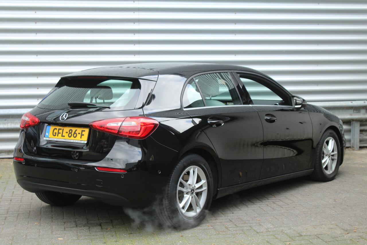 Mercedes-Benz A-KLASSE 160 109pk Advantage Widescreen Leder Clima Cruise Navi Camera LMV