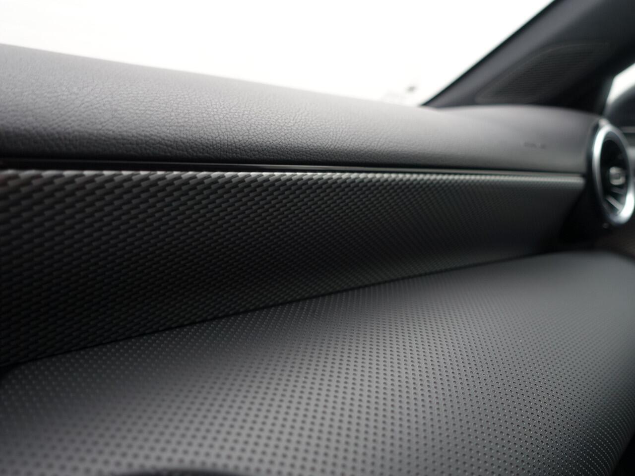 Mercedes-Benz A-KLASSE 220 AMG Prestige Plus Aut- Memory Seats, Camera, Park Assist, Leder Interieur, Xenon Led, Keyless, Zitcomfort