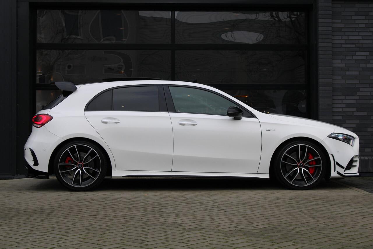 Mercedes-Benz A-KLASSE AMG 35 4MATIC Edition 1 | FULL OPTION! | SCHAALSTOELEN | PANO | BURMESTER | STERRENHEMEL | HUD | MEMORY | 360 |