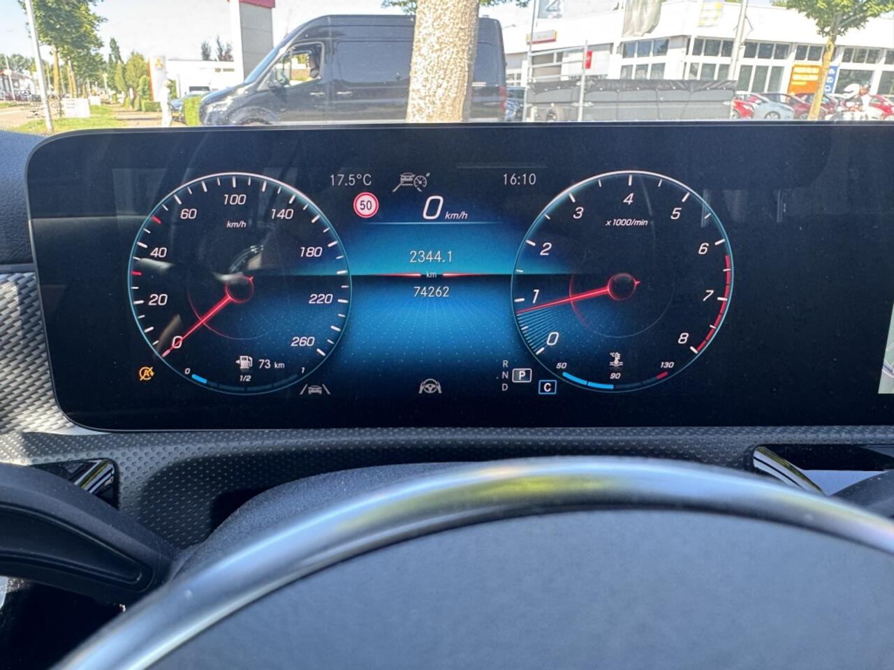 Mercedes-Benz A-KLASSE 180 Business solution Luxury | Leer | Adapt. Cruise