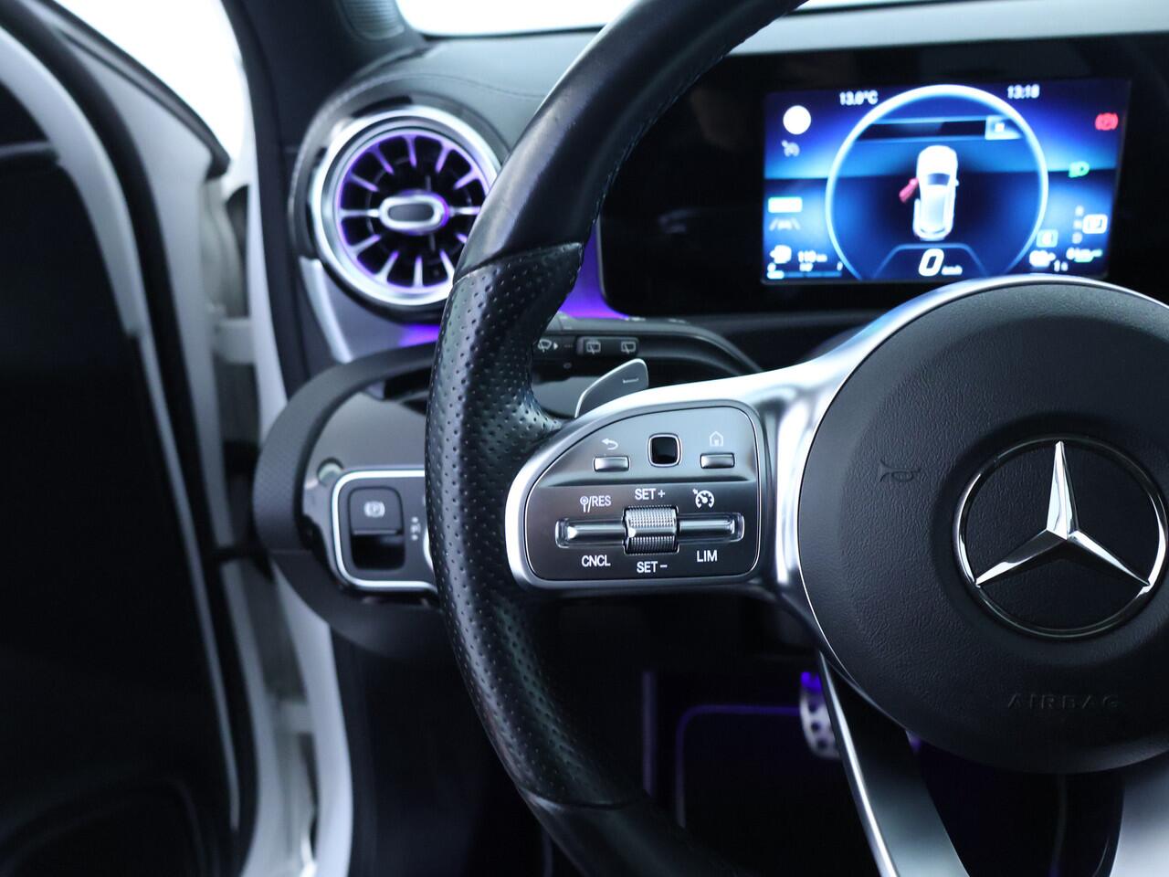 Mercedes-Benz A-KLASSE 250 e AMG Line | Panoramadak | Sfeerverlichting | Cruise Control | Inclusief 24 maanden MB Certified garantie voor Europa.