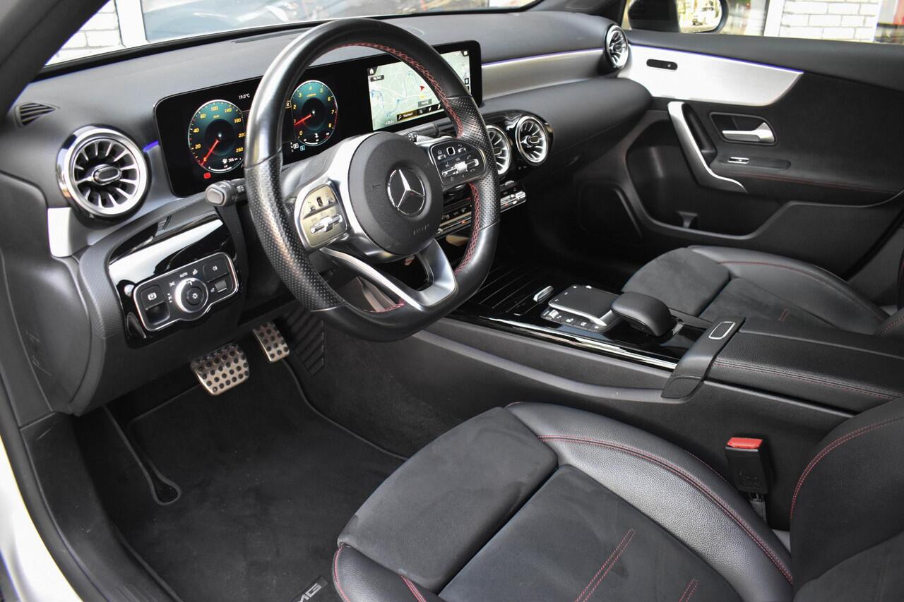 Mercedes-Benz A-KLASSE 180 Business Solution AMG Sfeerverlicht