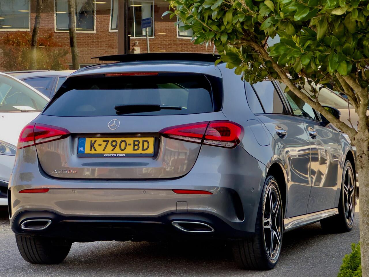 Mercedes-Benz A-KLASSE 250 e AUT8 AMG-LIMITED SOLUTION. PANODAK LEDER NAVI CAMERA VIRTUAL-DASH LED LMV PDC