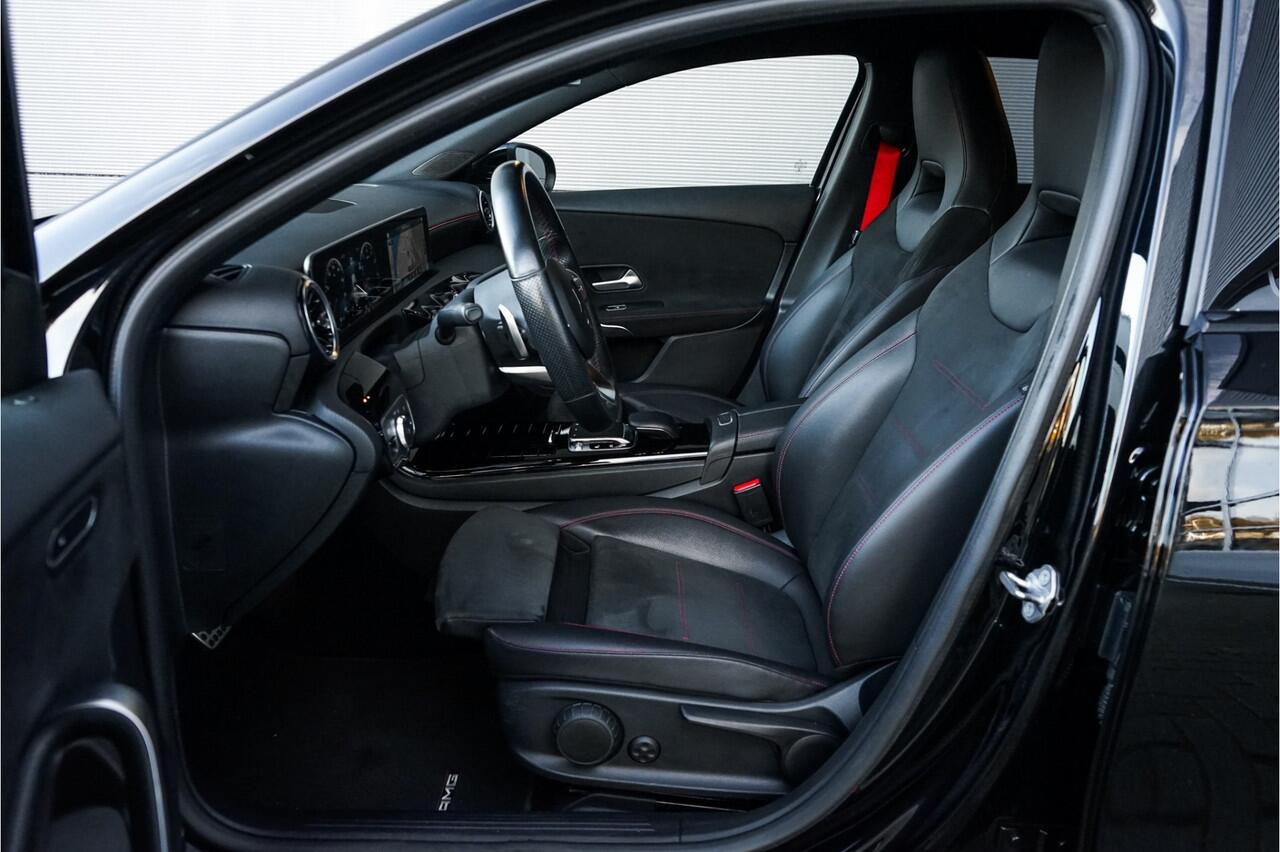 Mercedes-Benz A-KLASSE 180 AMG Night Navi Camera 18"