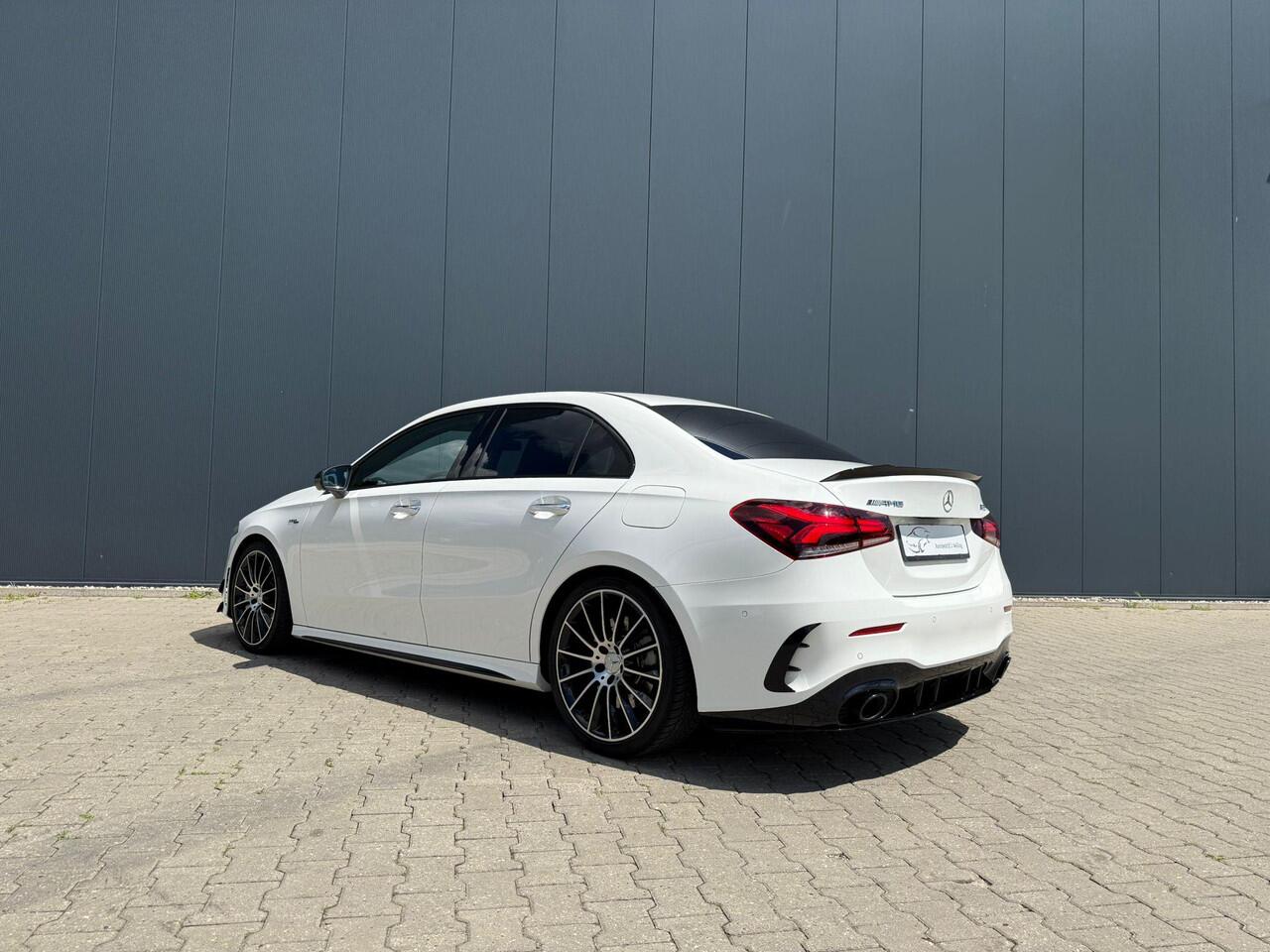Mercedes-Benz A-KLASSE AMG 35 4MATIC Aero / Burmester / Schaalstoelen