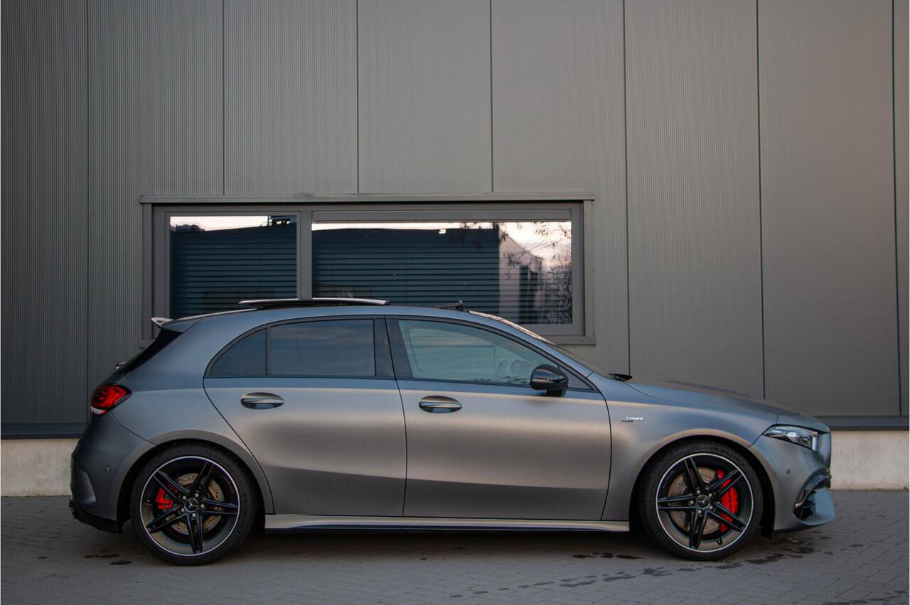 Mercedes-Benz A-KLASSE A45 S AMG 4MATIC+ | 421PK | ACC | Pano | Burmester | Lane & Side Assist | Camera | Multibeam Led | Magno Kleur | Sfeerverlichting | Apple Carplay | Sportuitlaat | 19" | MBUX+ | Magno Lak | Dealer OH. | Track Pace | Verkeersbordenherkenning | Rijassistenti