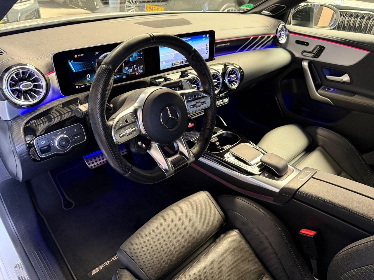 Mercedes-Benz A-KLASSE AMG 35 4MATIC Aero / Burmester / Schaalstoelen