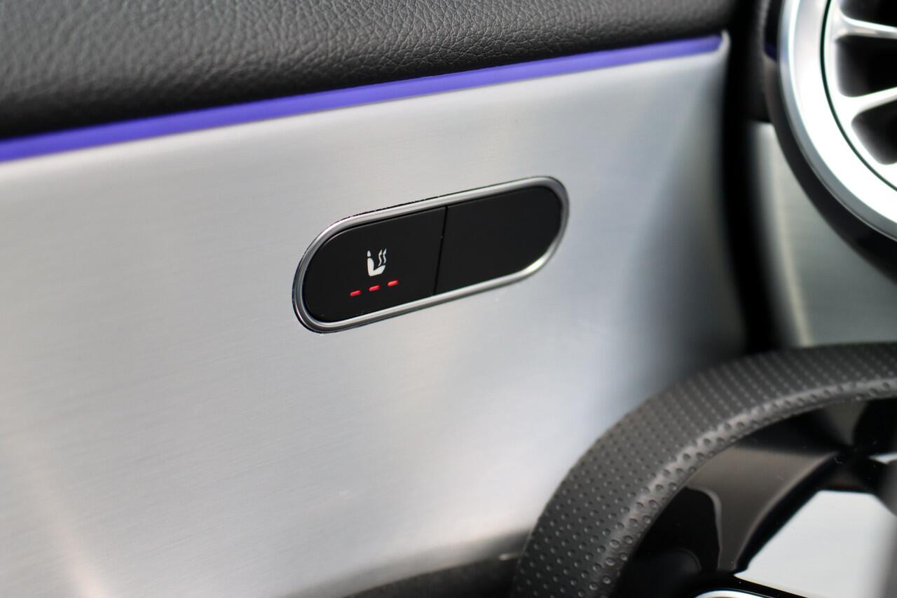 Mercedes-Benz A-KLASSE 250 e AMG Line Aut8 | Head-up Display | Trekhaak | Keyless Go | Apple Carplay/Android Auto | Advanced Sound System | Camera |