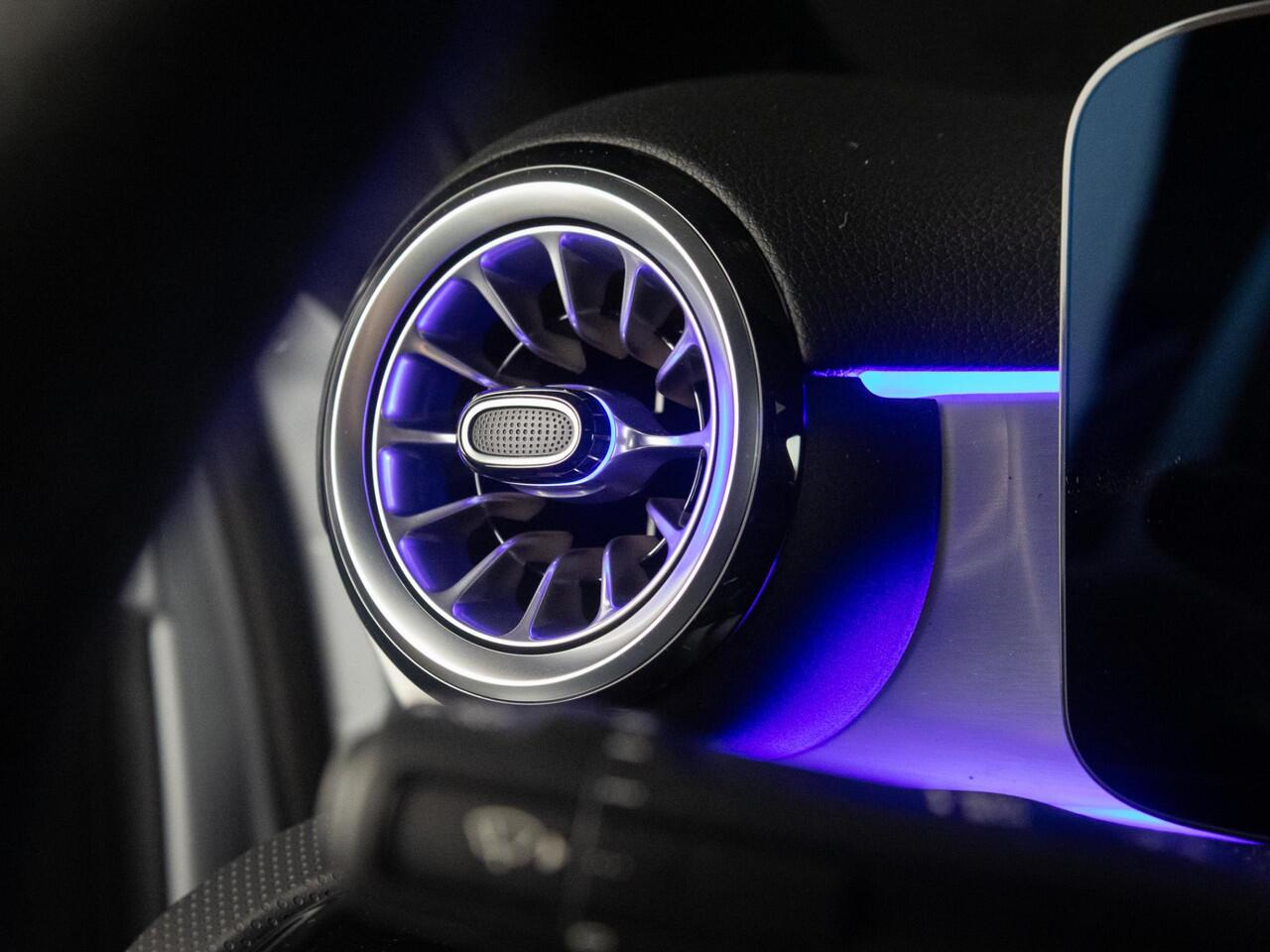 Mercedes-Benz A-KLASSE Limousine 250e Business Solution AMG