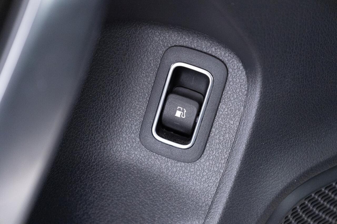 Mercedes-Benz A-KLASSE 250 e Progressive | NAVI | Half LEDER | Automaat | PHEV