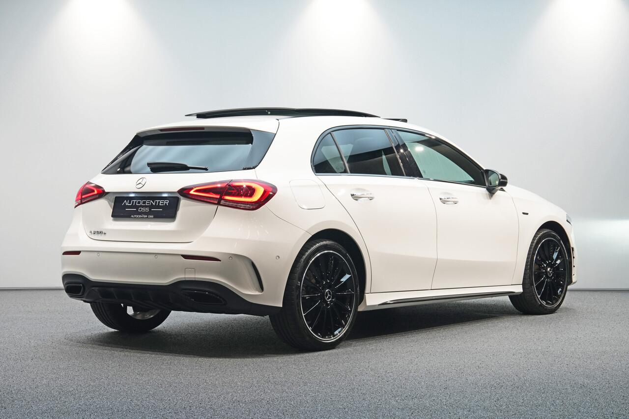 Mercedes-Benz A-KLASSE 250 e AMG ? EDITION ? BURMESTER ? KEYLESS ? DISTRONIC ? PANO ? NIGHT