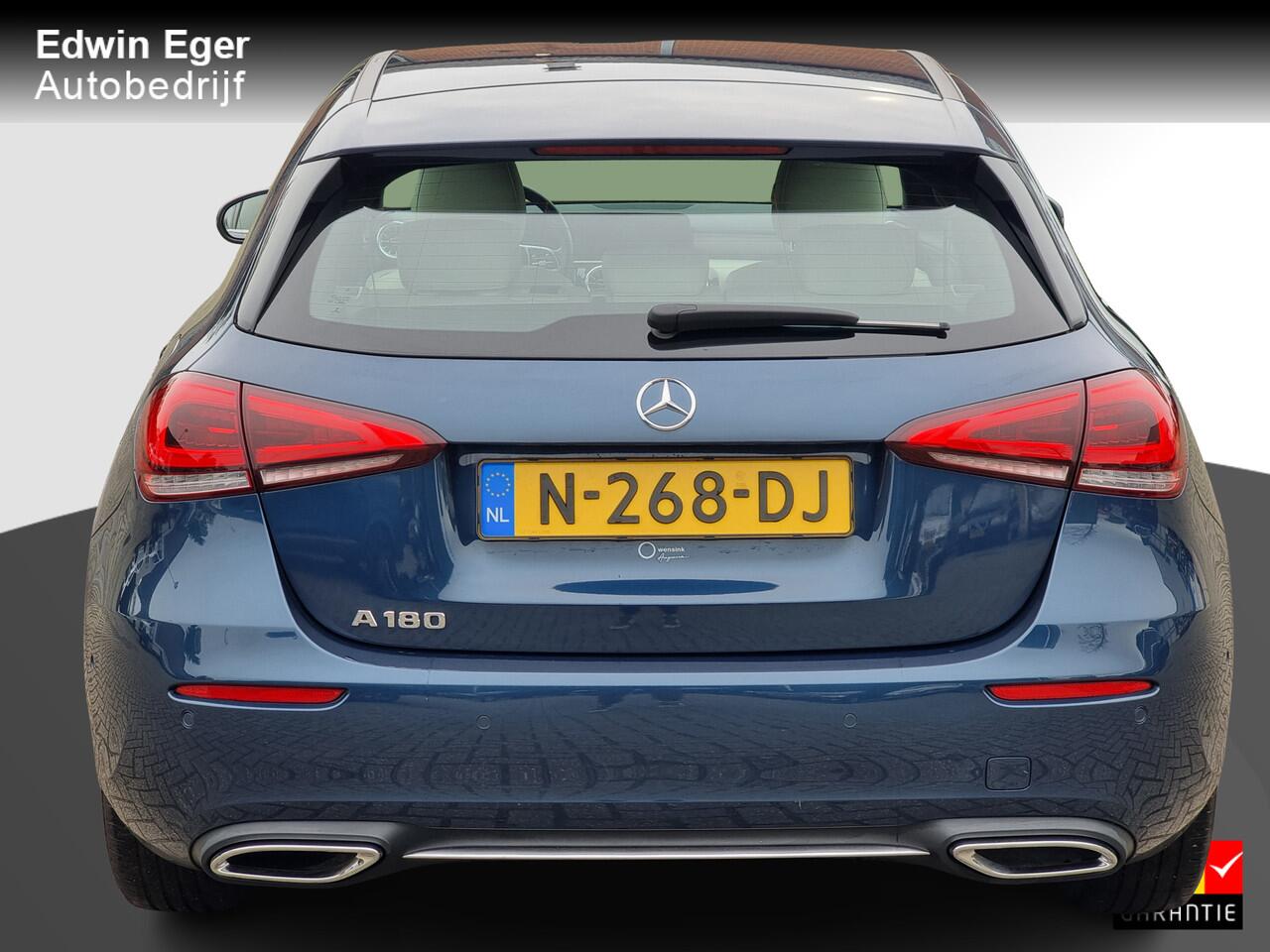 Mercedes-Benz A-KLASSE 180 Business Solution Luxury | Leer | Apple car play | Andriod Auto |