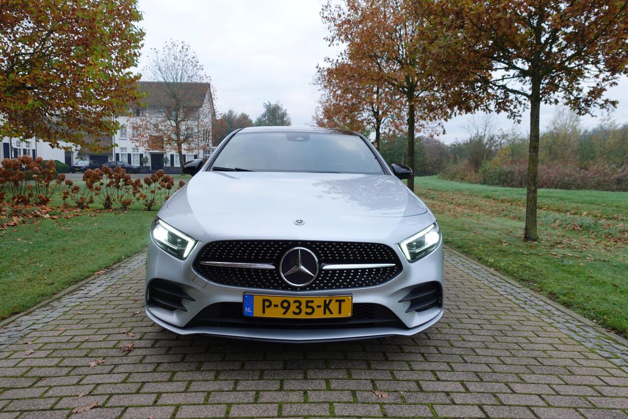 Mercedes-Benz A-KLASSE 250 e Business Solution AMG Limited | Pano