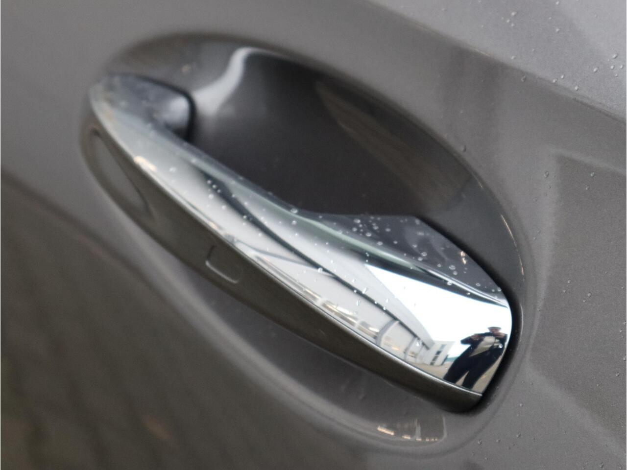 Mercedes-Benz A-KLASSE 180 Star Edition AMG Line