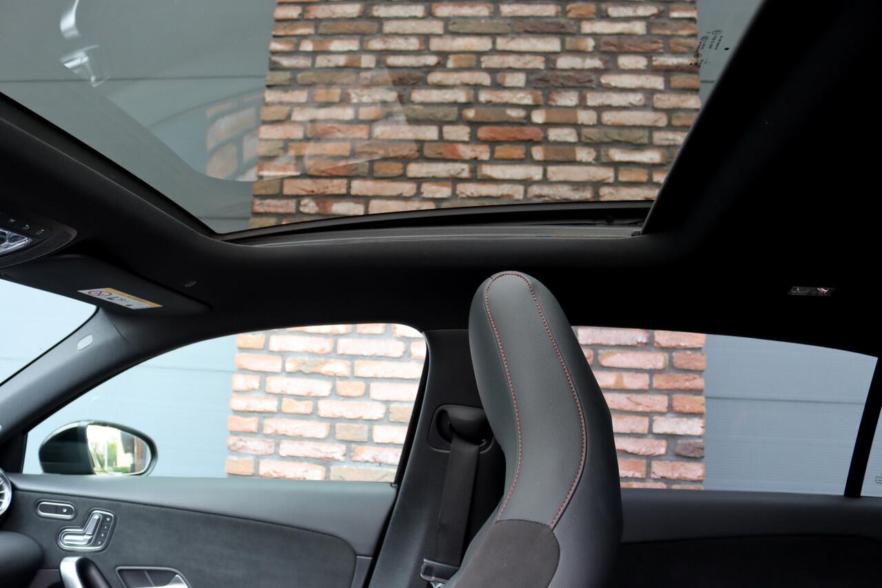 Mercedes-Benz A-KLASSE 250 e AMG Line Aut8 | Distronic+ | Burmester | HUD | Panoramadak | Memory | Surround Camera | Keyless Go | Nightpakket |