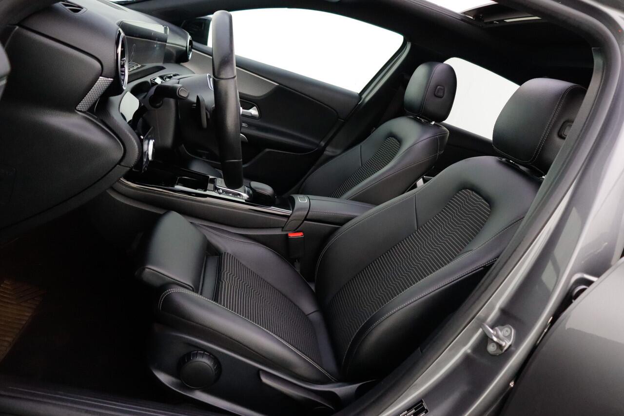 Mercedes-Benz A-KLASSE 180 Aut Advantage PANO | WIDESCREEN | CAMERA | CRUISE | HALF.LEDER | FULL.LED | LANE.ASS