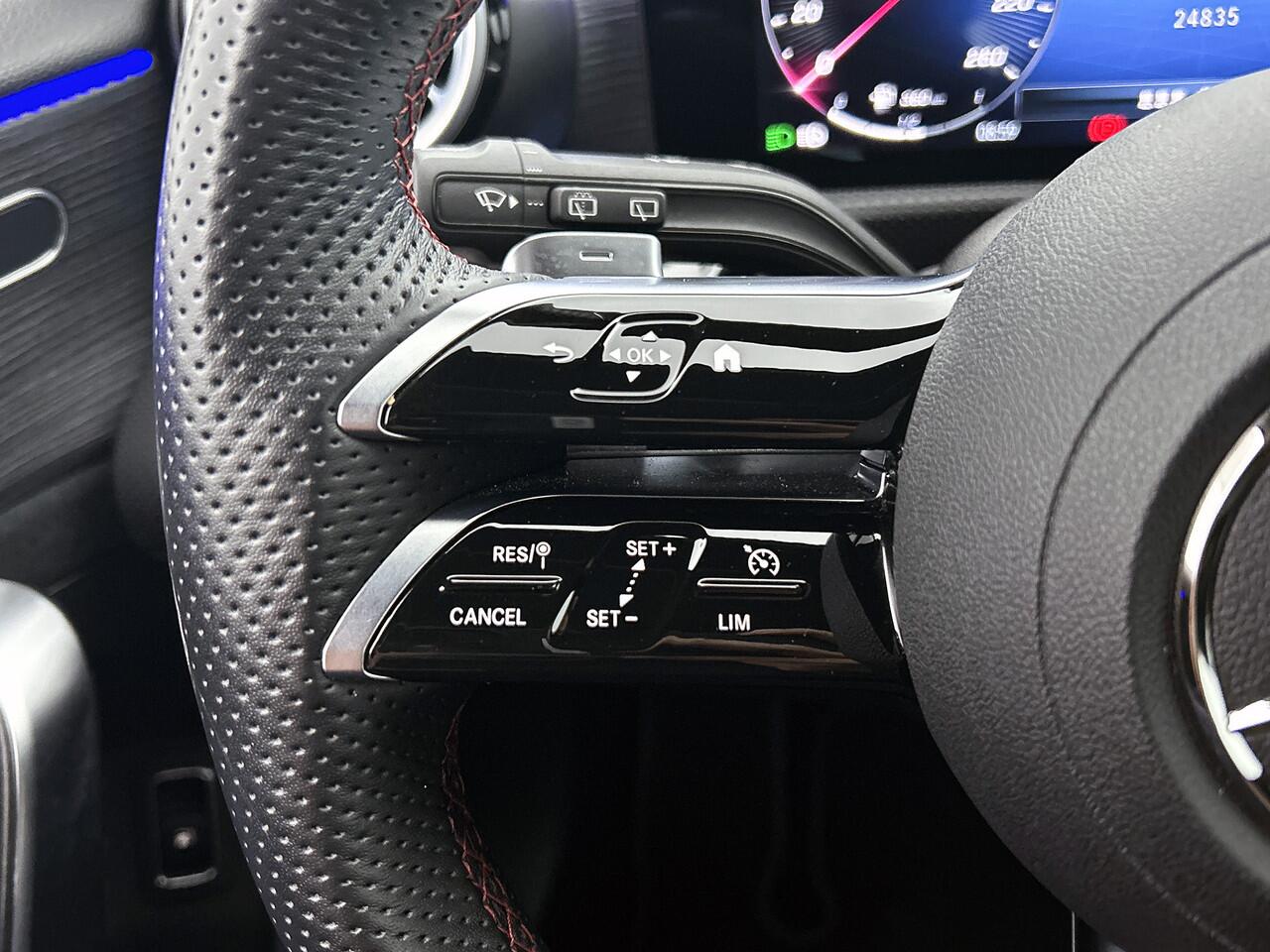 Mercedes-Benz A-KLASSE 250 e AMG Line Memory, 19 inch, 360* Camera,