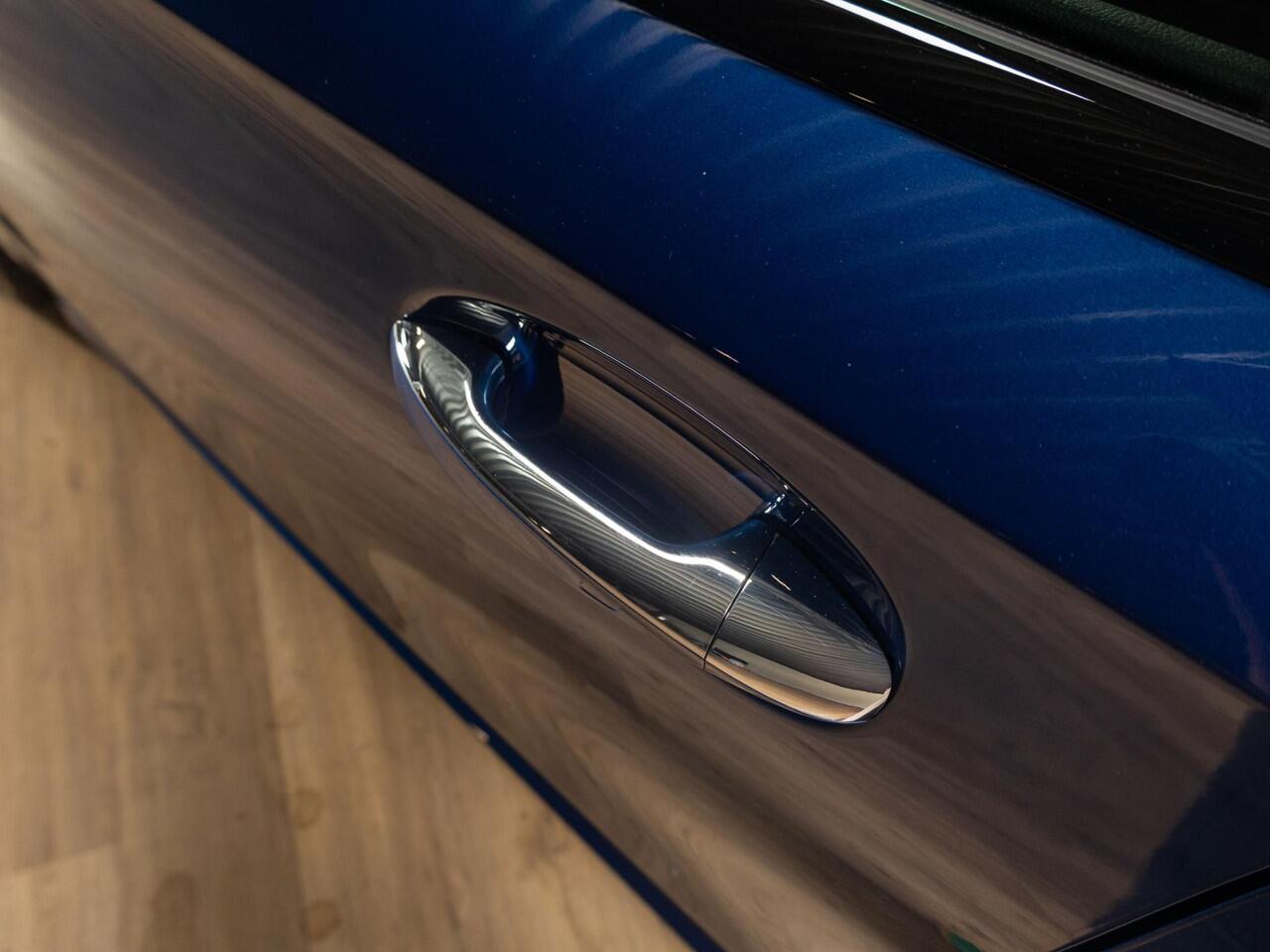 Mercedes-Benz A-KLASSE Hatchback 180 Star Edition LIMITED